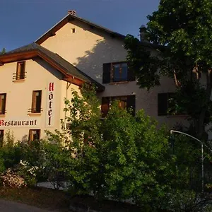 la-ferme-du-bois-barbu.hotels-rhonealpes.com/