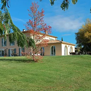 la-bastide-diris-vagnas.hotels-rhonealpes.com/